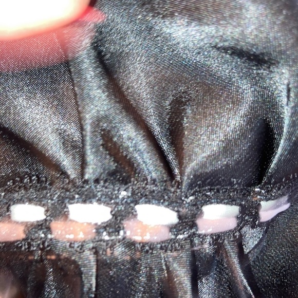 ADORABLE Black Nightie And Robe - Picture 3 of 15